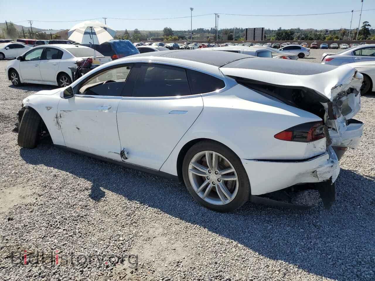 2014 TESLA MODEL S - VIN: 5YJSA1H13EFP32303 - Photo 2