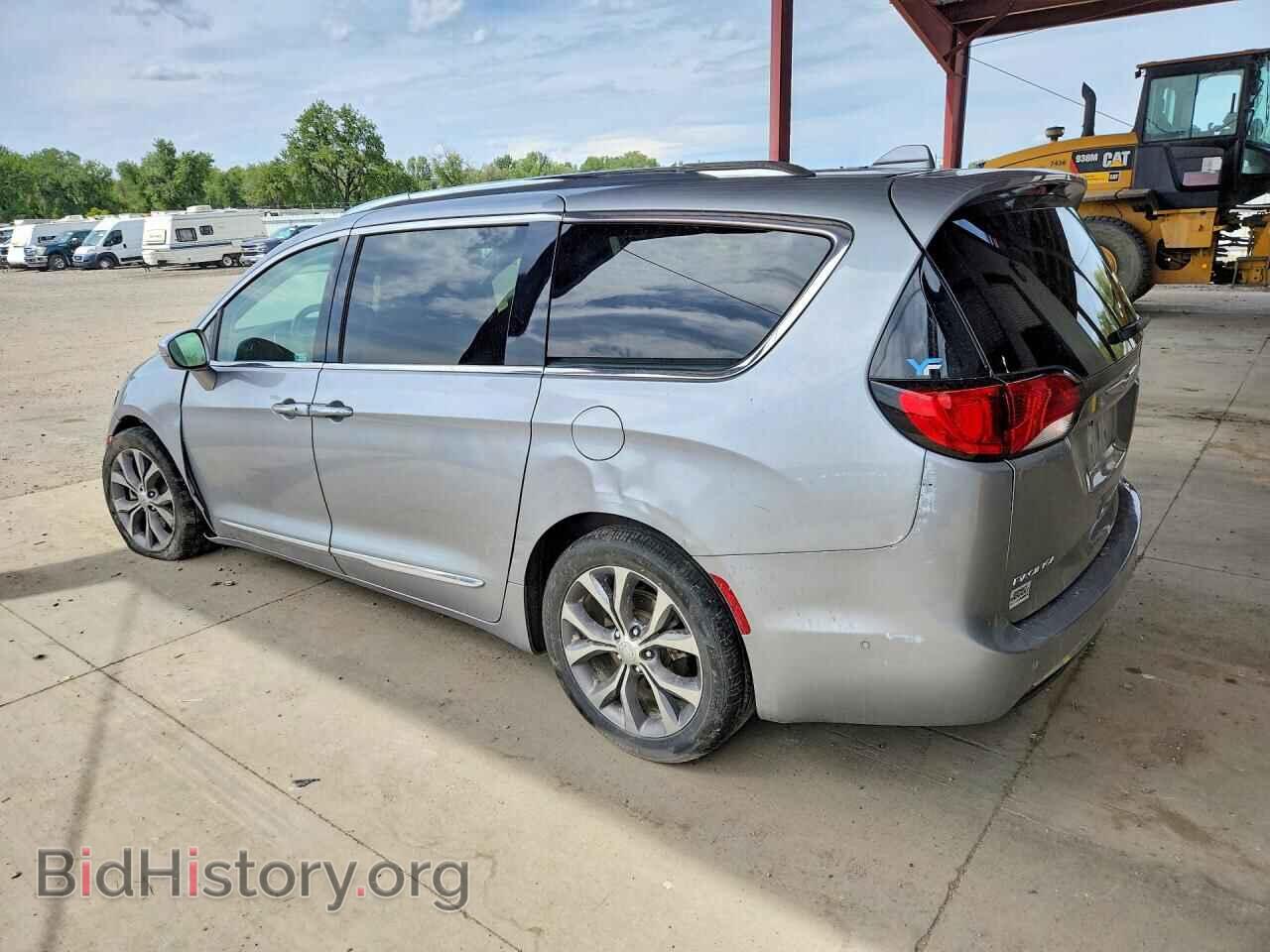 2018 CHRYSLER PACIFICA - VIN: 2C4RC1GG5JR314757 - Photo 2