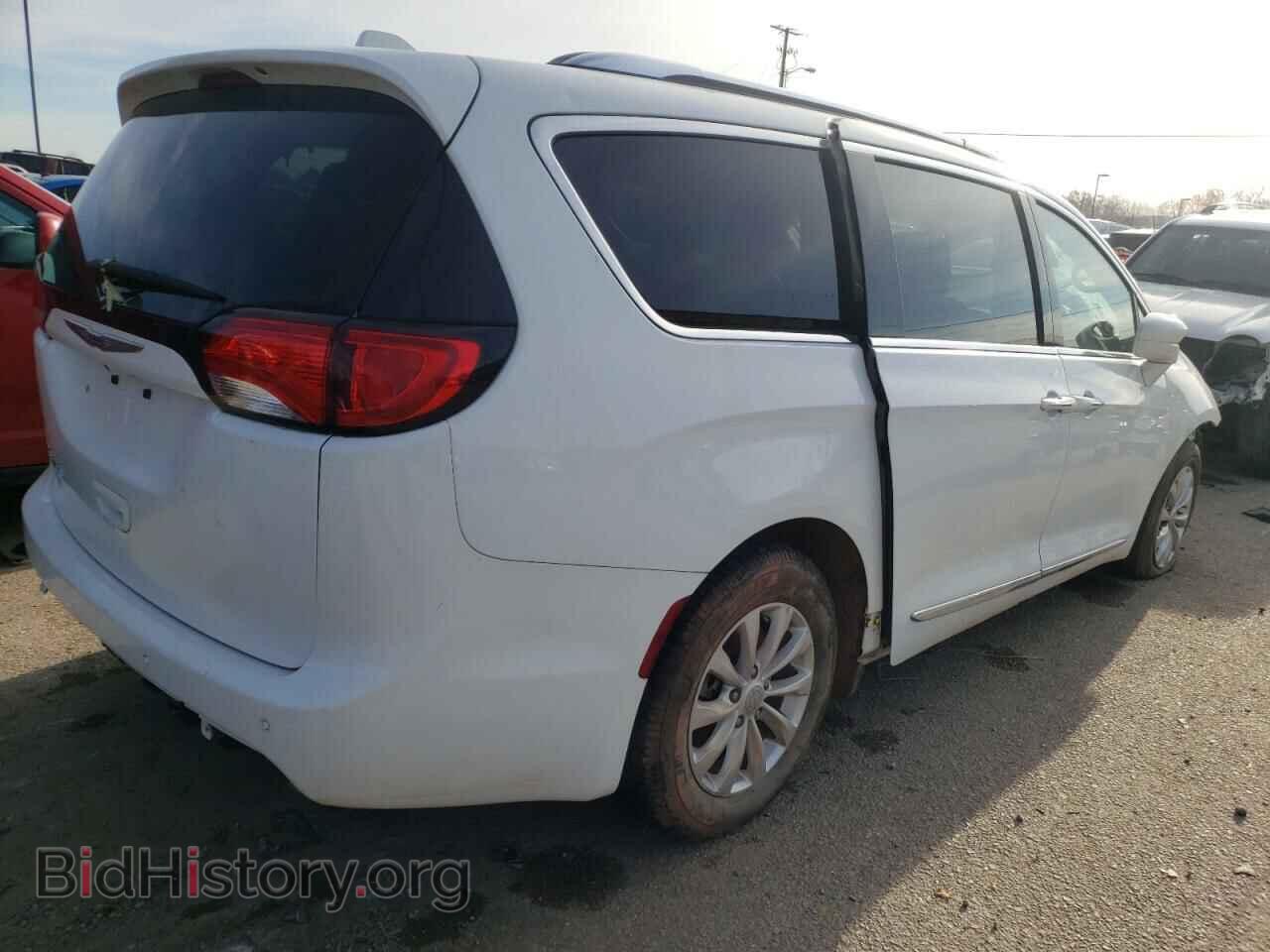 2018 CHRYSLER PACIFICA - VIN: 2C4RC1BG5JR269276 - Фото 4