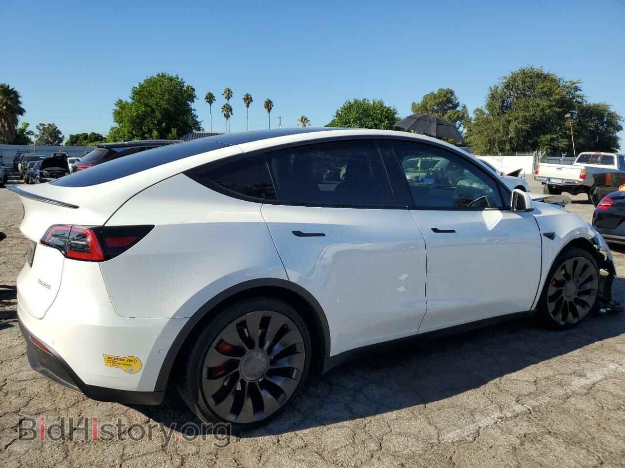 2022 TESLA MODEL Y - VIN: 7SAYGDEF3NF409933 - Фото 3