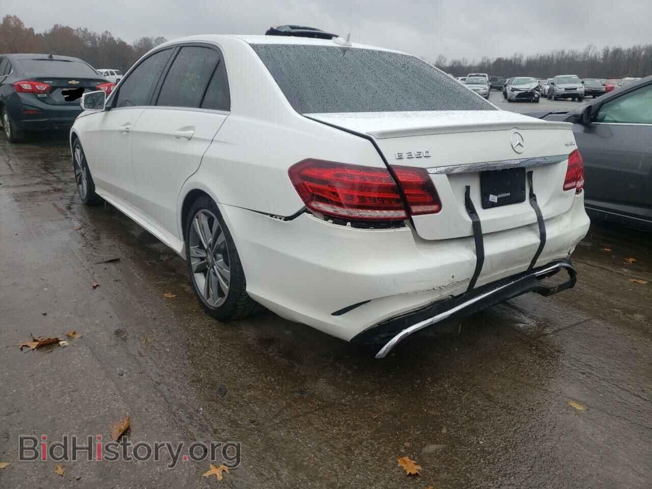 2016 MERCEDES-BENZ E-CLASS - VIN: WDDHF8JB7GB228145 - Фото 3