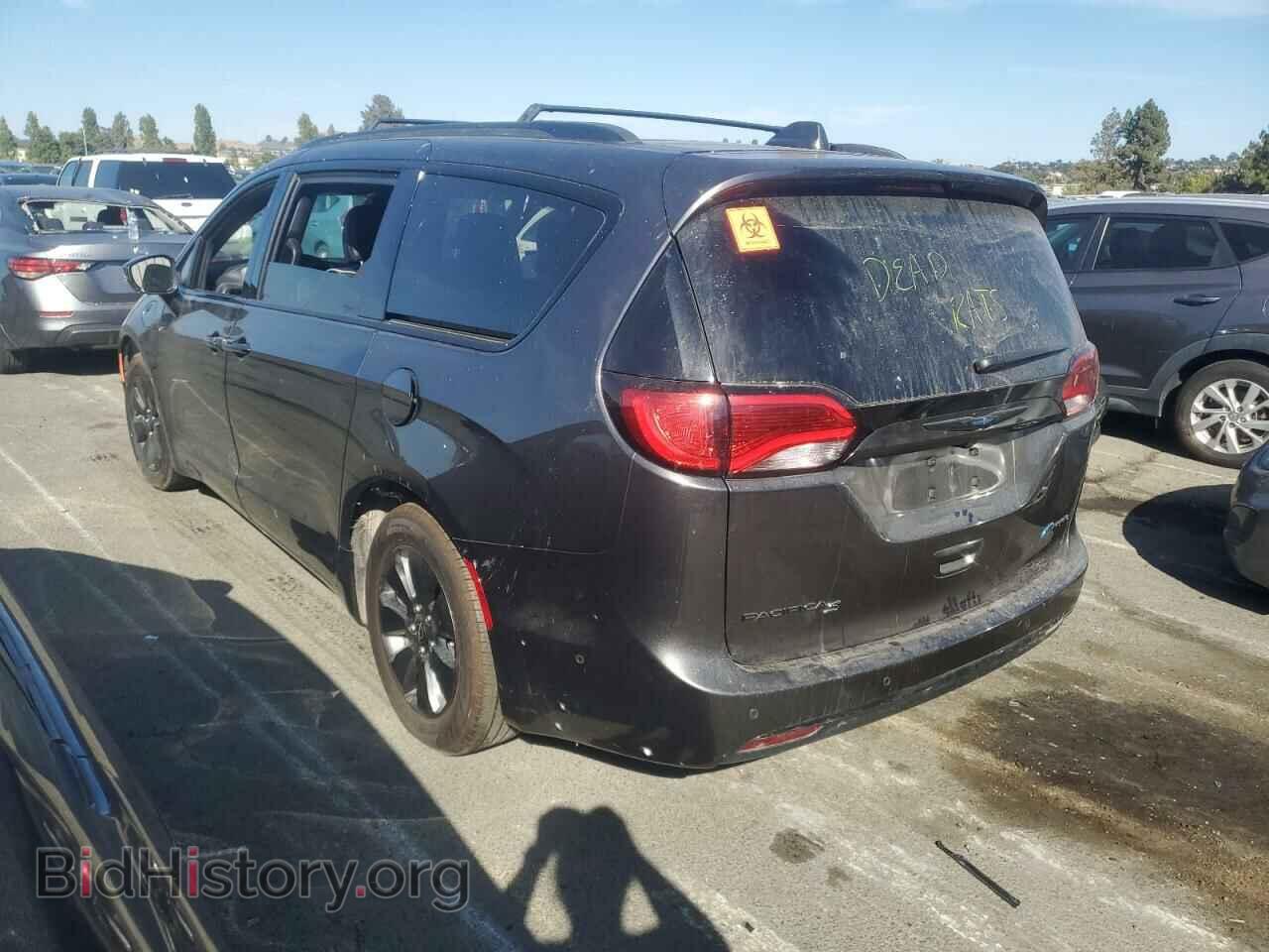 2019 CHRYSLER PACIFICA - VIN: 2C4RC1N70KR722278 - Фото 2