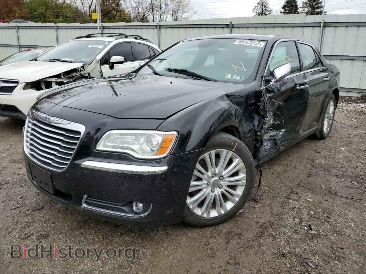 2014 CHRYSLER 300 - VIN: 2C3CCAKT3EH273314 - Фото 2