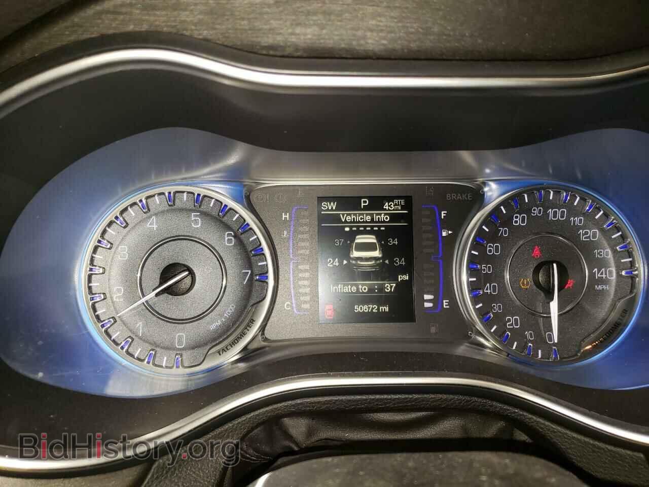 2016 CHRYSLER 200 - VIN: 1C3CCCAB8GN173739 - Фото 9