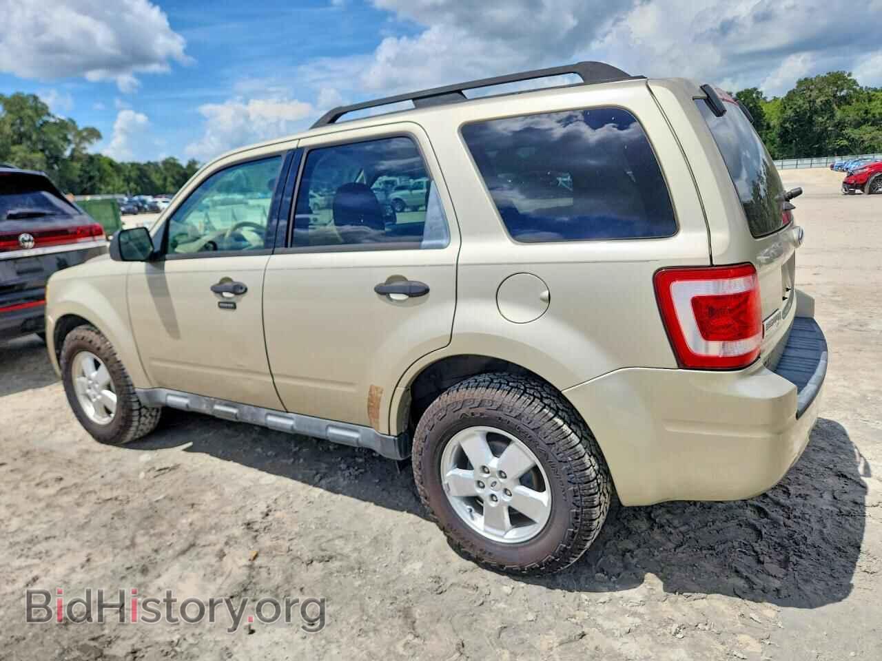 2012 FORD ESCAPE - VIN: 1FMCU0D77CKA41870 - Photo 2