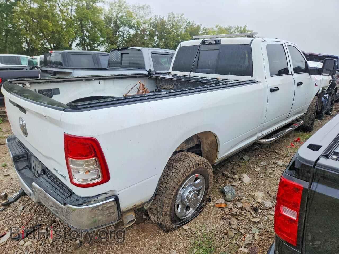 2023 RAM 2500 - VIN: 3C6UR5HLXPG659977 - Photo 3