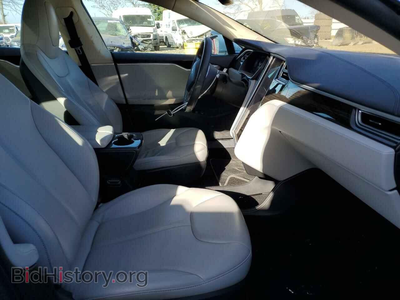 2014 TESLA MODEL S - VIN: 5YJSA1H1XEFP57103 - Фото 5