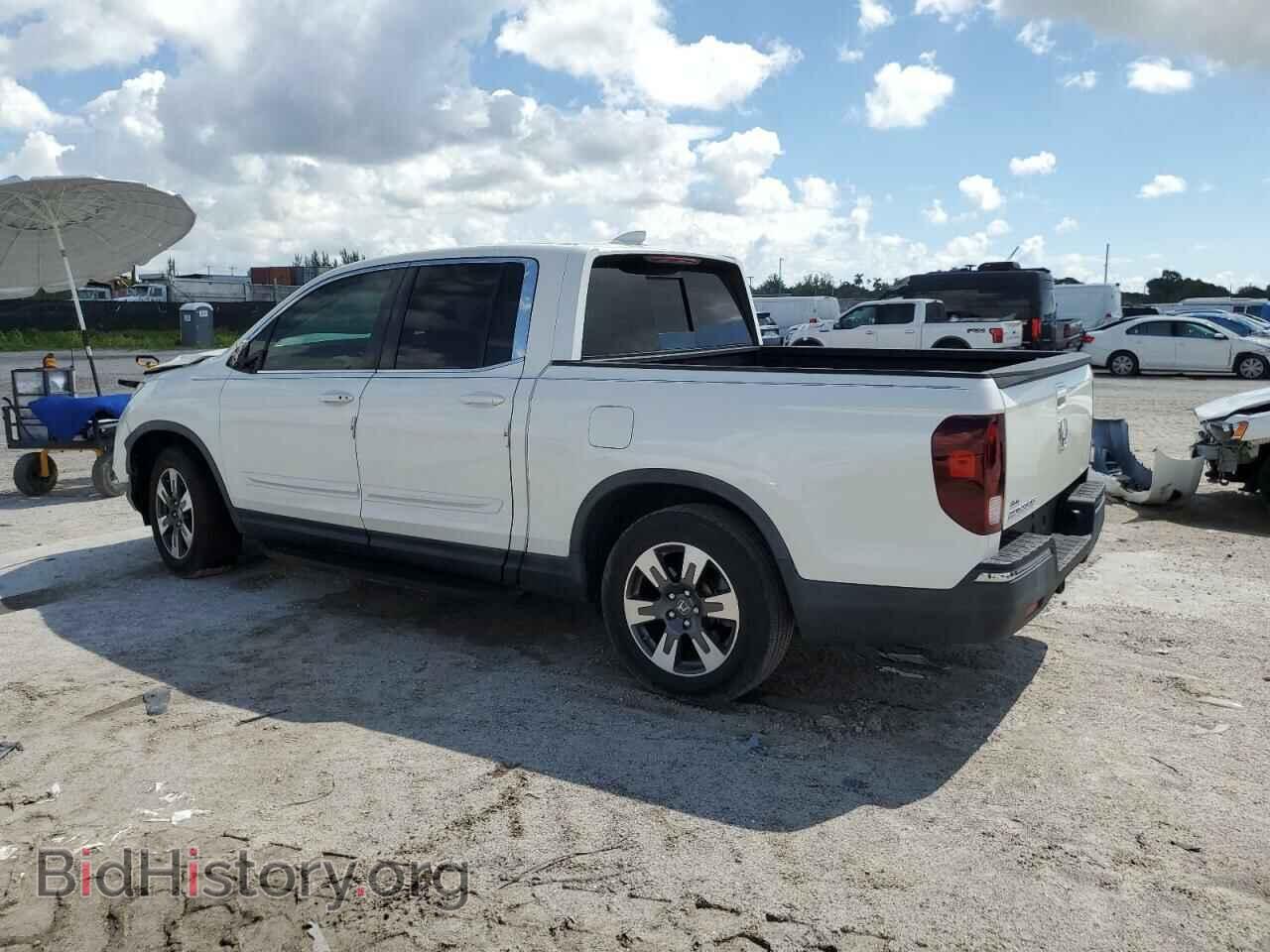 2019 HONDA RIDGELINE - VIN: 5FPYK2F62KB006026 - Фото 2