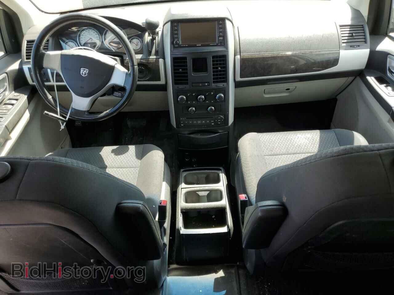 2010 DODGE CARAVAN - VIN: 2D4RN5D13AR247094 - Фото 8