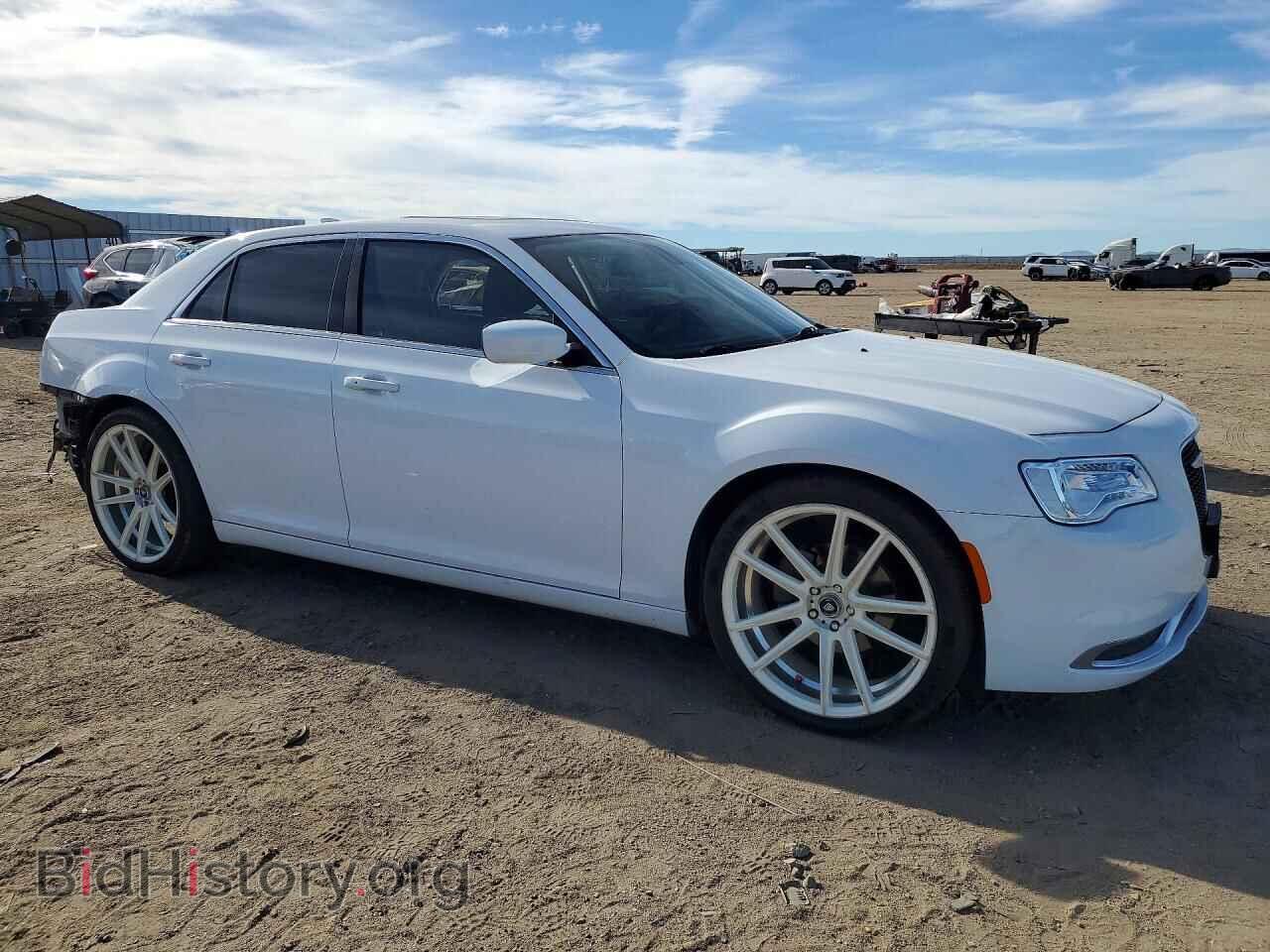 2015 CHRYSLER 300 - VIN: 2C3CCAAG9FH814193 - Photo 4