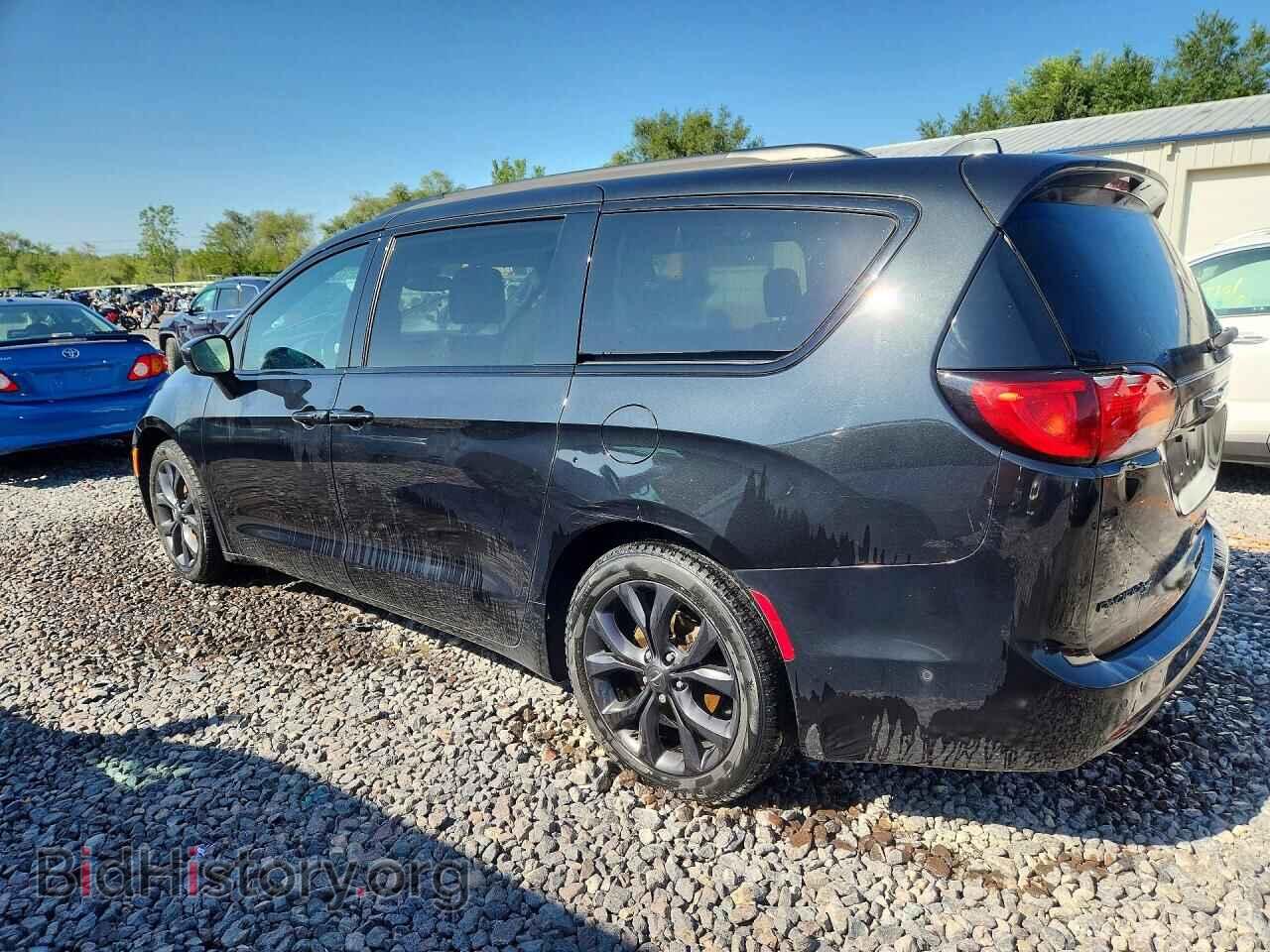 2020 CHRYSLER PACIFICA - VIN: 2C4RC1BGXLR104682 - Photo 2