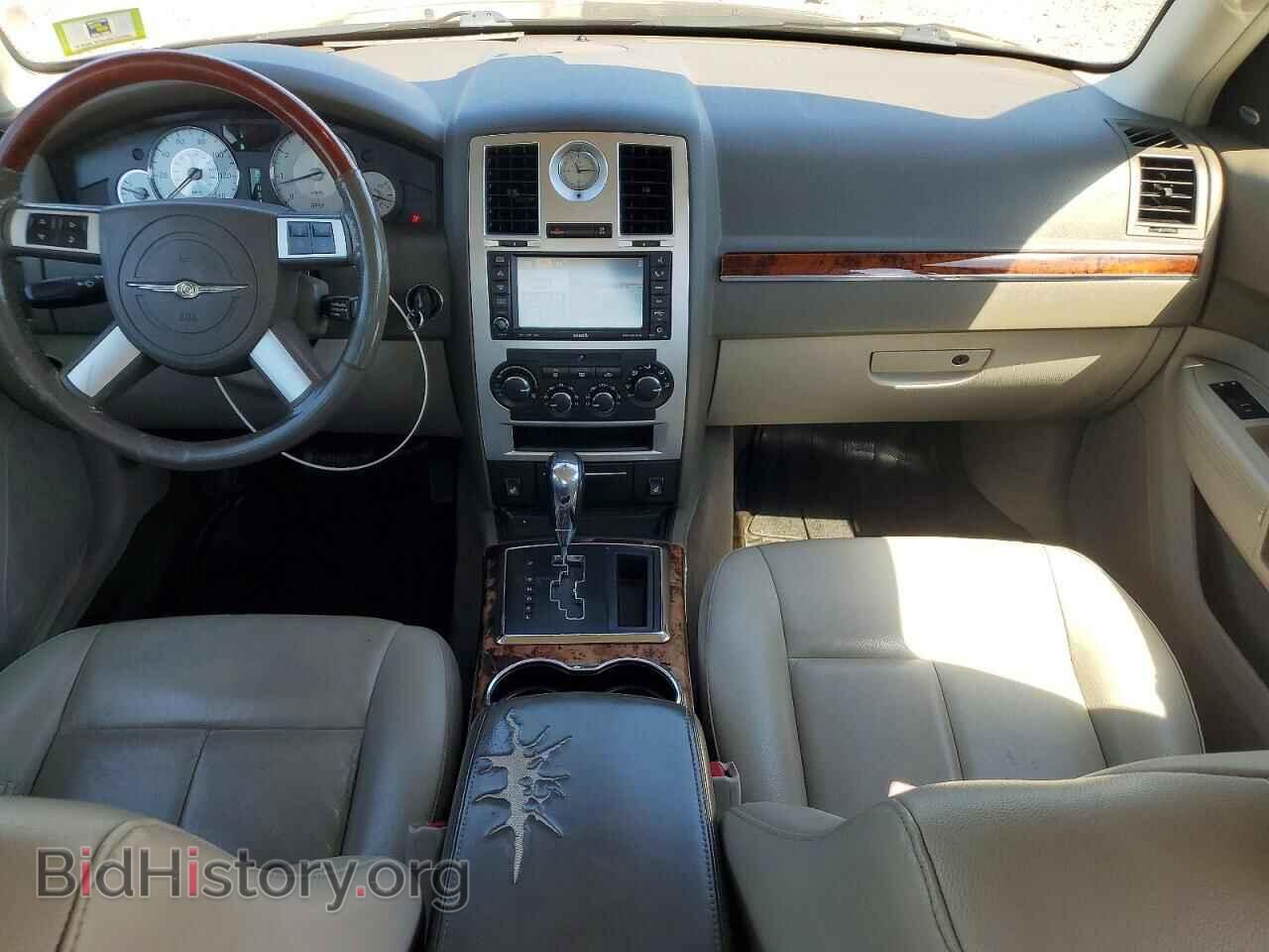 2008 CHRYSLER 300 - VIN: 2C3LA33GX8H217460 - Фото 8