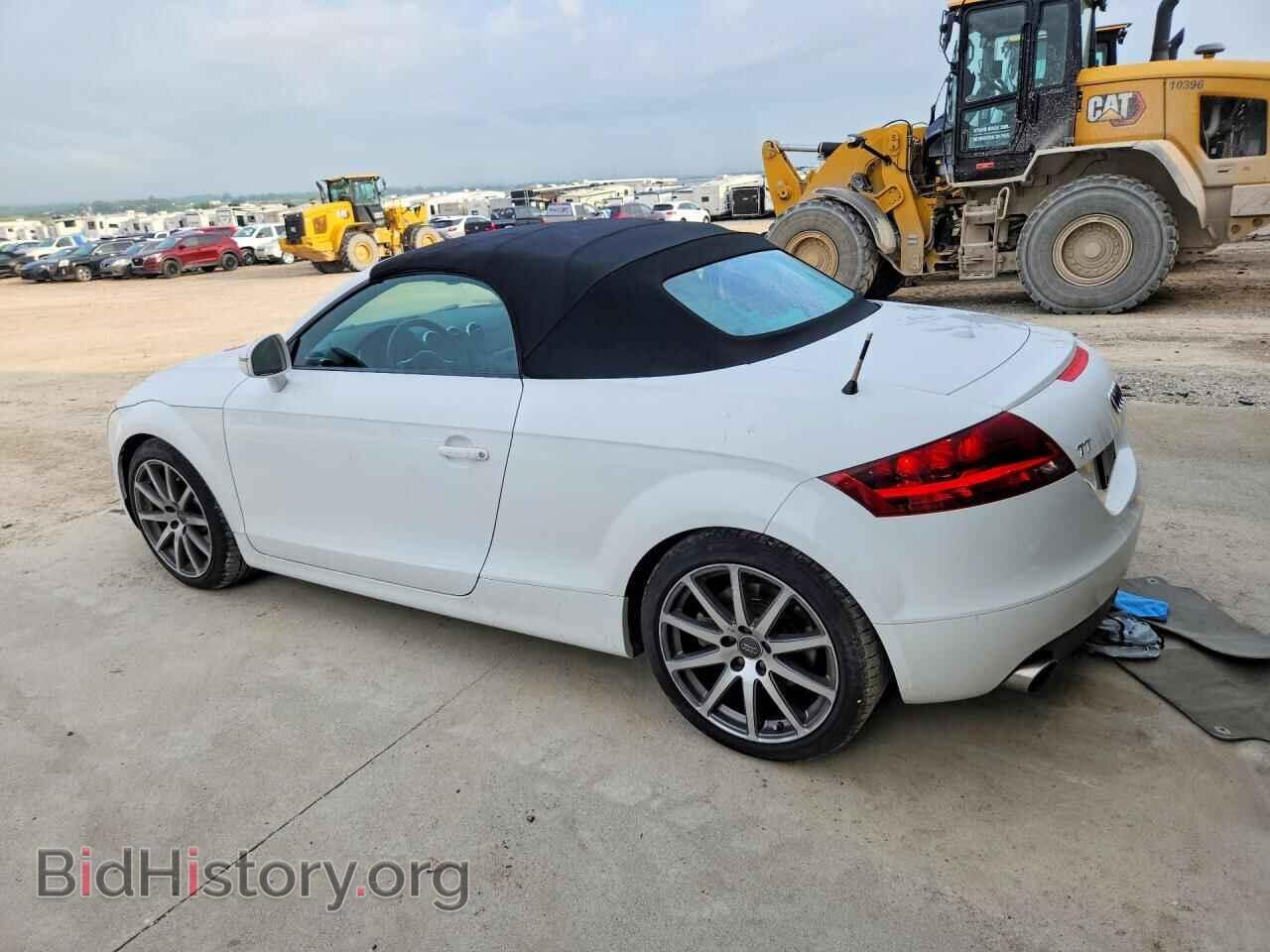 2008 AUDI TT - VIN: TRURD38J681038600 - Фото 2