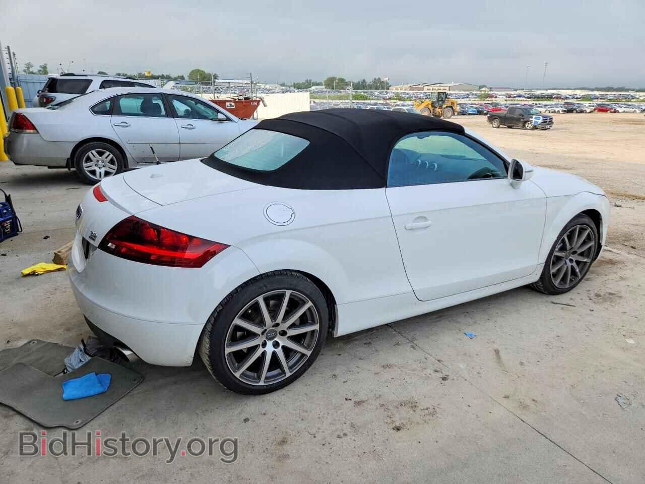 2008 AUDI TT - VIN: TRURD38J681038600 - Фото 3