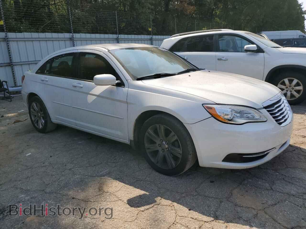 2013 CHRYSLER 200 - VIN: 1C3CCBBB7DN656675 - Фото 4