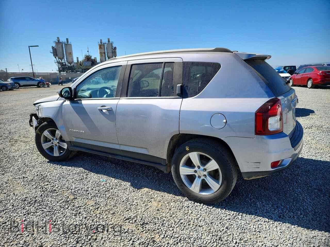 2016 JEEP COMPASS - VIN: 1C4NJCBA3GD666332 - Photo 2