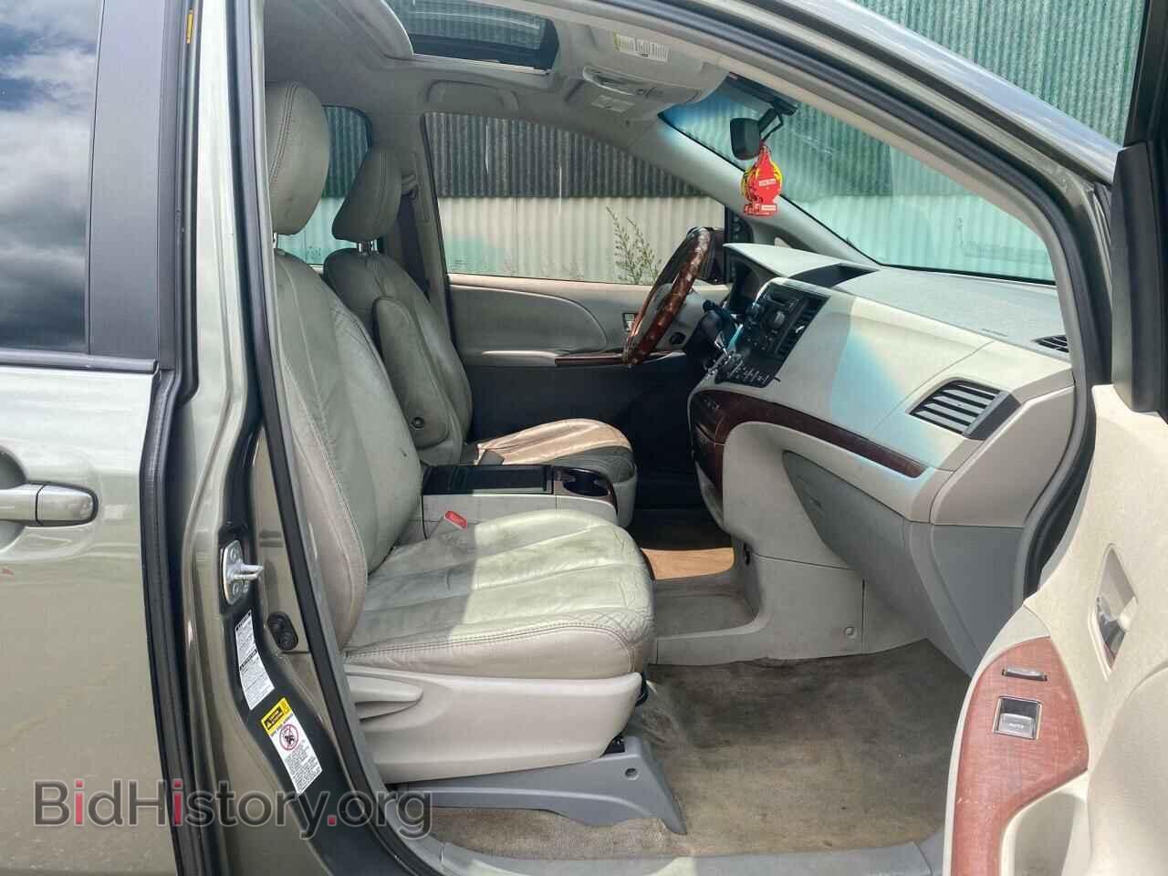 2011 TOYOTA All Models - VIN: 5TDDK3DC3BS023855 - Photo 5