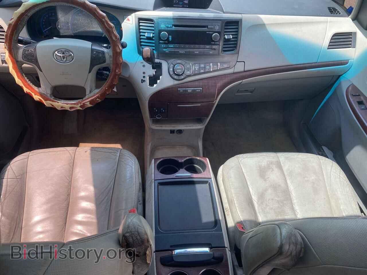 2011 TOYOTA All Models - VIN: 5TDDK3DC3BS023855 - Photo 9