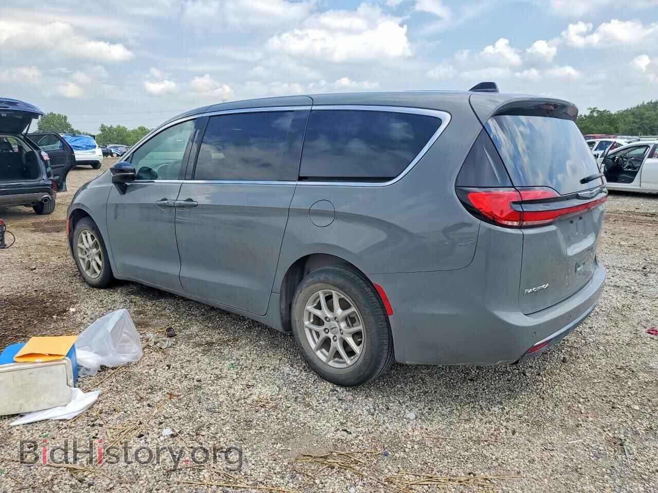 2025 CHRYSLER PACIFICA - VIN: 2C4RC1BG2SR541283 - Photo 2