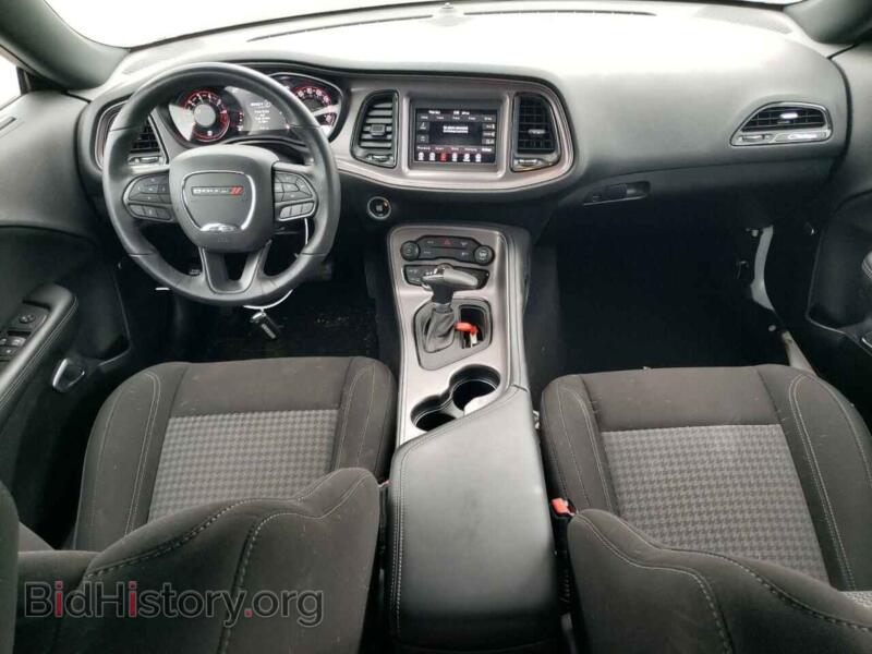 2023 Dodge CHALLENGER (VIN 2C3CDZAG2PH527551) — фото 8 из 12