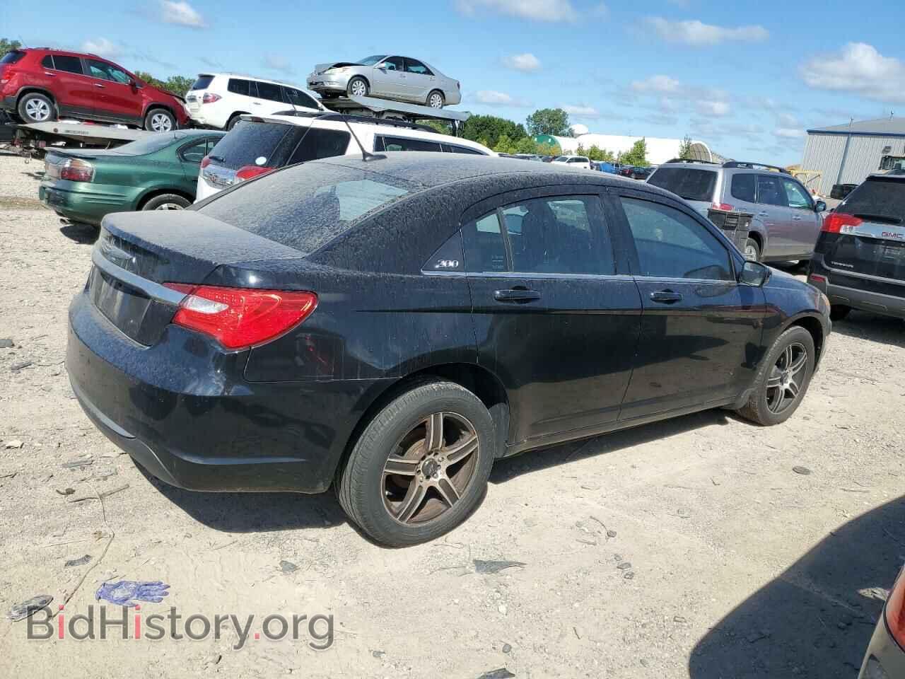 2011 CHRYSLER 200 - VIN: 1C3BC1FB5BN607892 - Фото 3