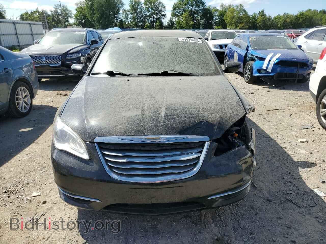 2011 CHRYSLER 200 - VIN: 1C3BC1FB5BN607892 - Фото 5