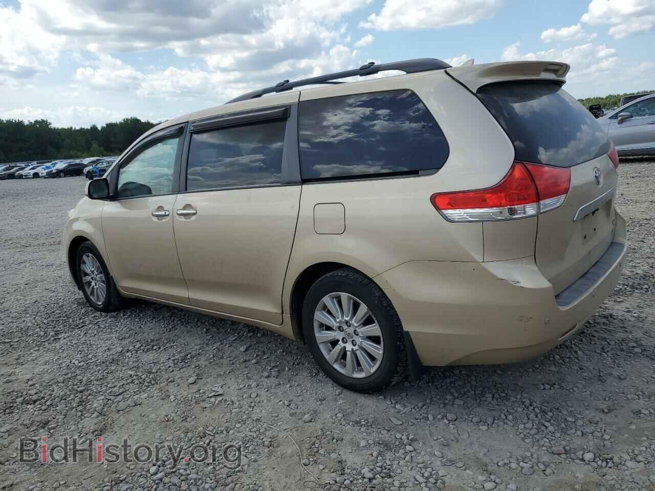 2012 TOYOTA All Models - VIN: 5TDDK3DC6CS047097 - Фото 2