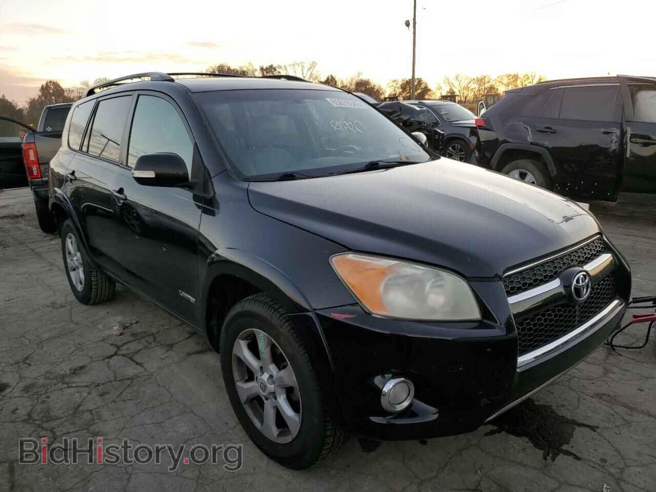 Photo 2T3DF4DV2BW143043 - TOYOTA RAV4 2011
