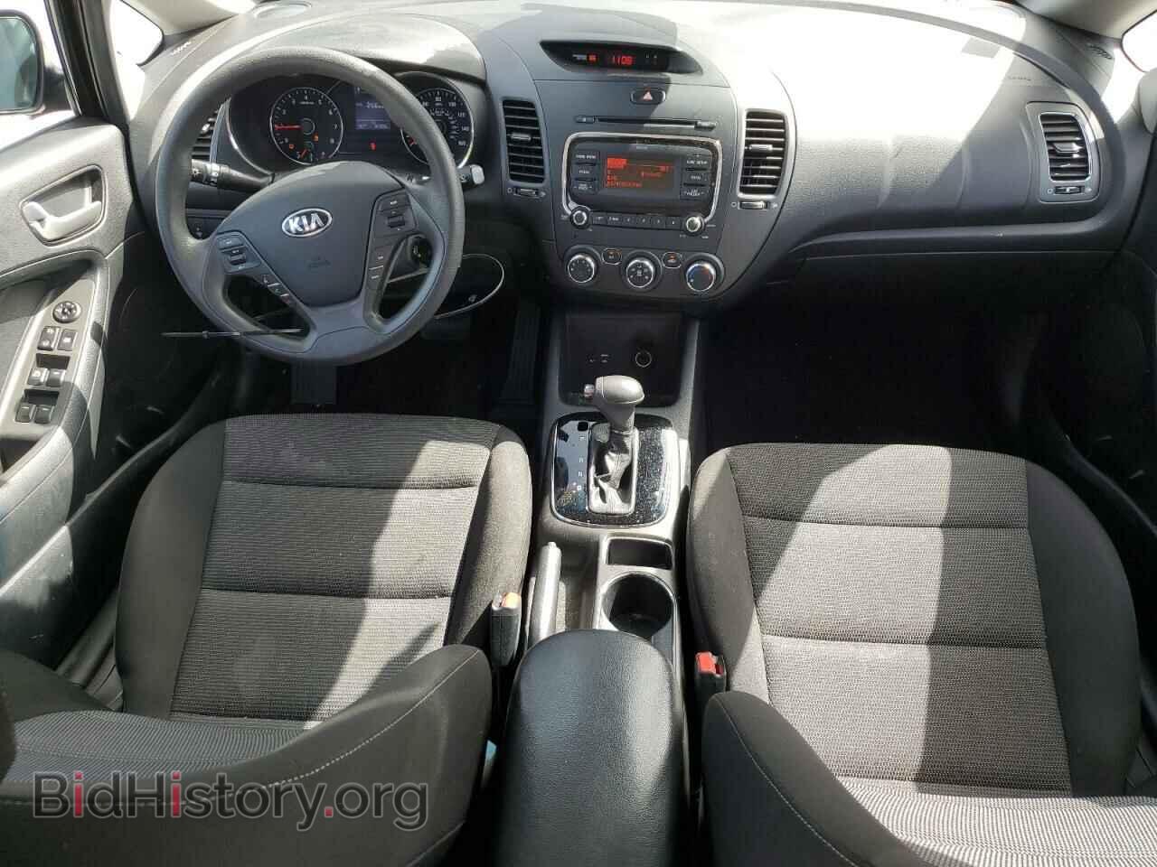 2017 KIA FORTE - VIN: 3KPFK4A77HE075921 - Фото 8