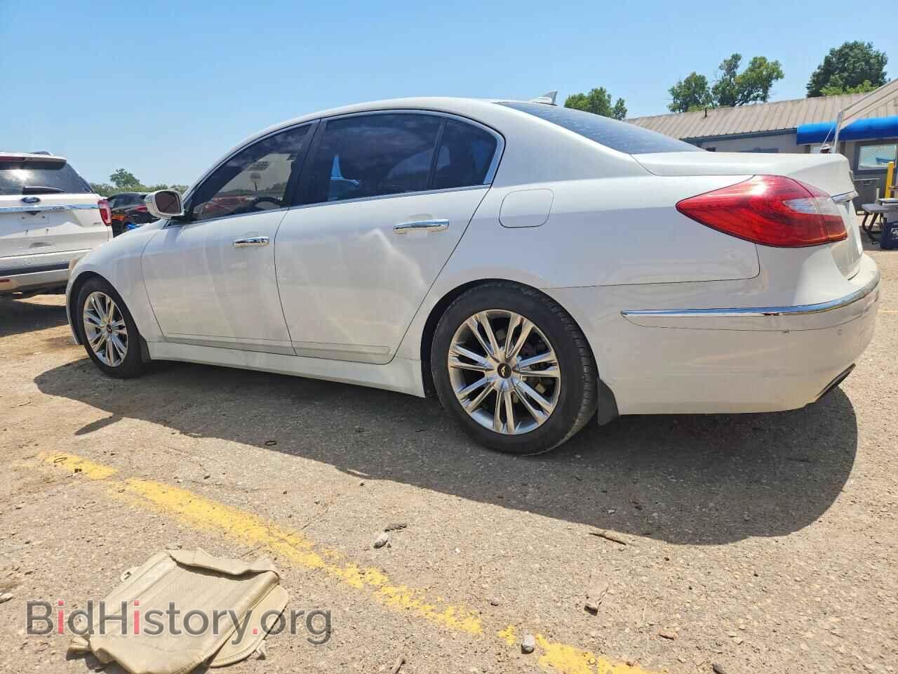 2013 HYUNDAI GENESIS - VIN: KMHGC4DD2DU240123 - Фото 2