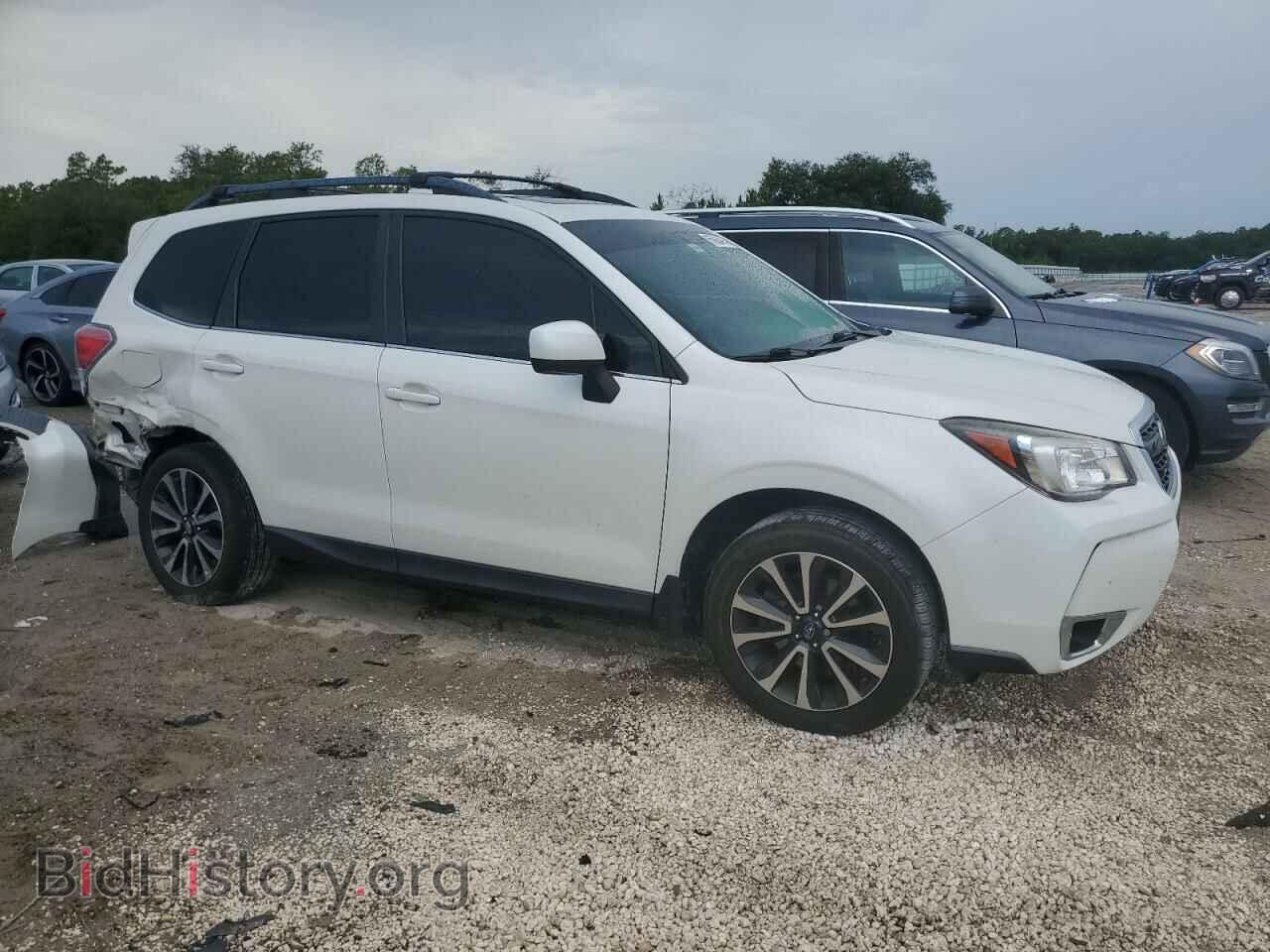 2017 SUBARU FORESTER - VIN: JF2SJGEC3HH472449 - Фото 4