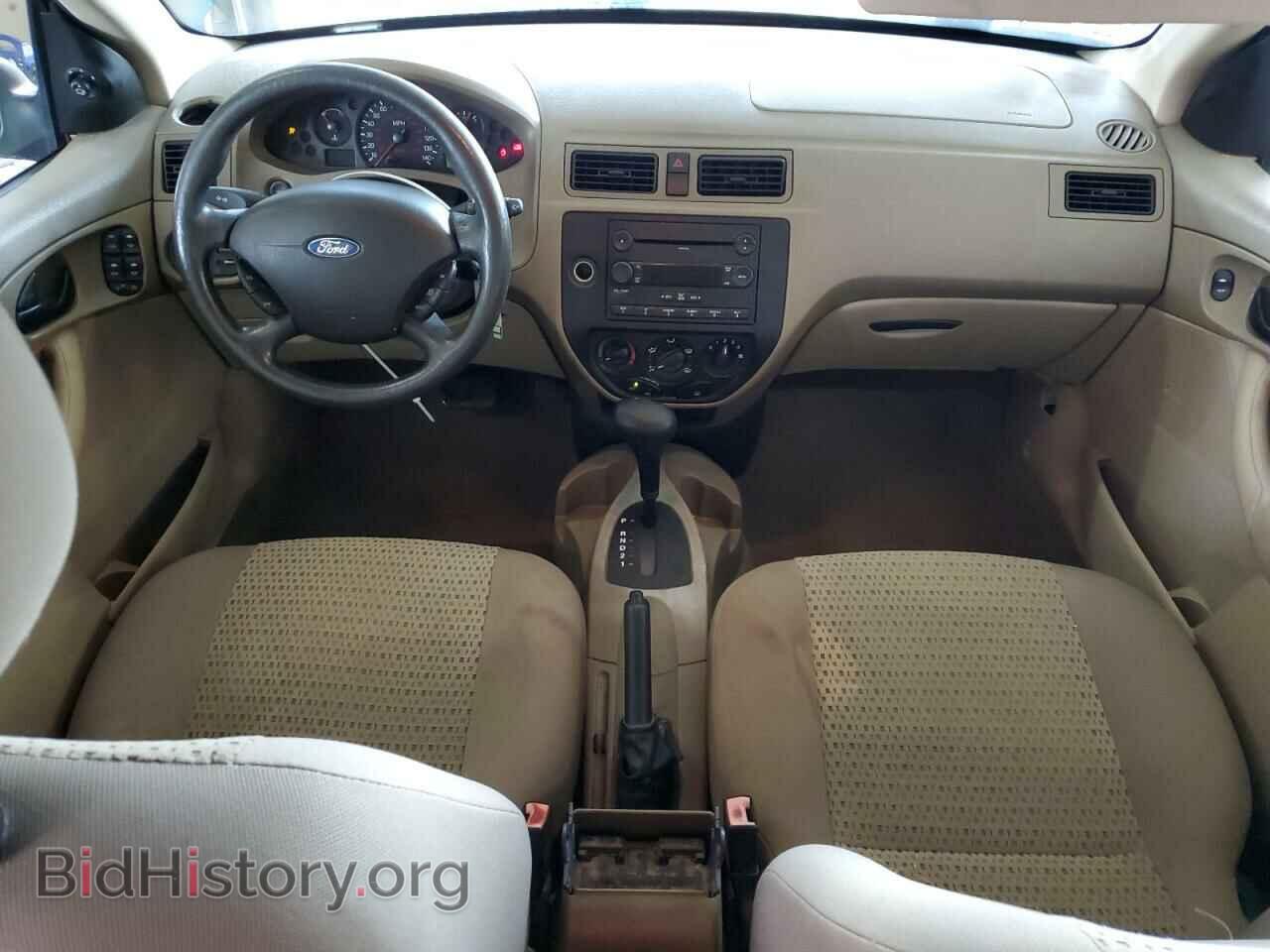 2007 FORD FOCUS - VIN: 1FAFP34N27W301203 - Фото 8
