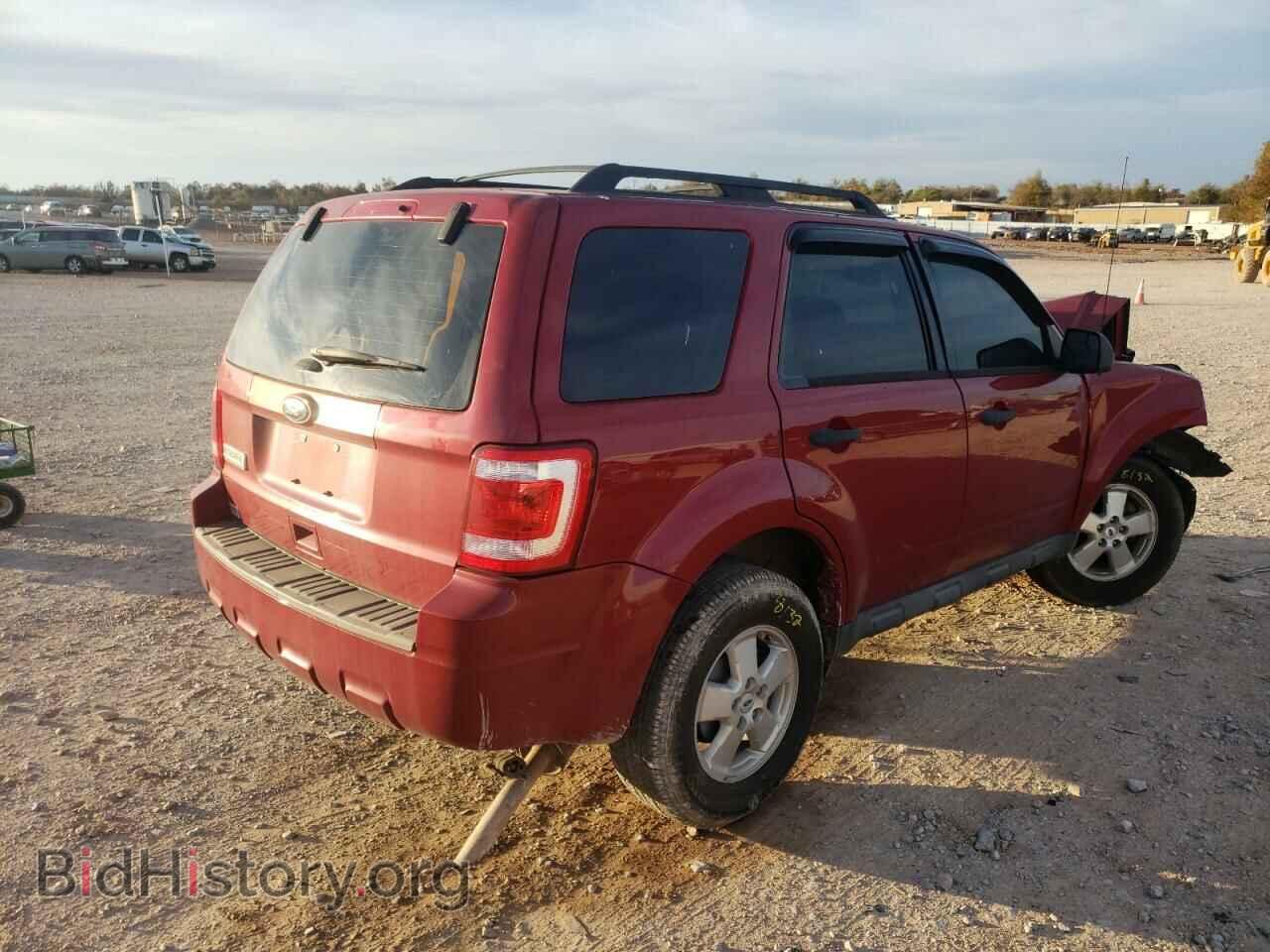 2011 FORD ESCAPE - VIN: 1FMCU0C72BKC23072 - Фото 4