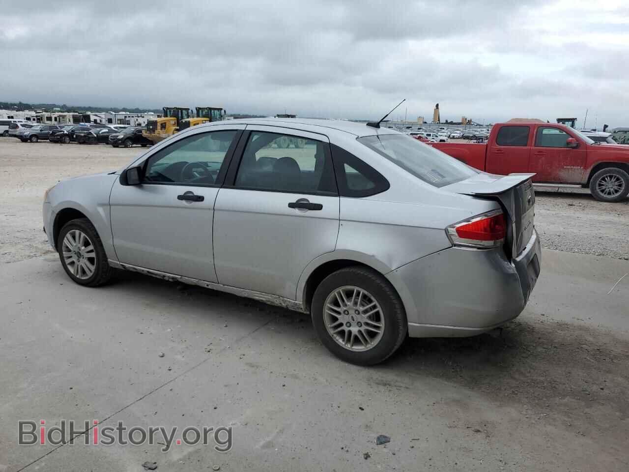 2010 FORD FOCUS - VIN: 1FAHP3FN1AW129713 - Фото 2