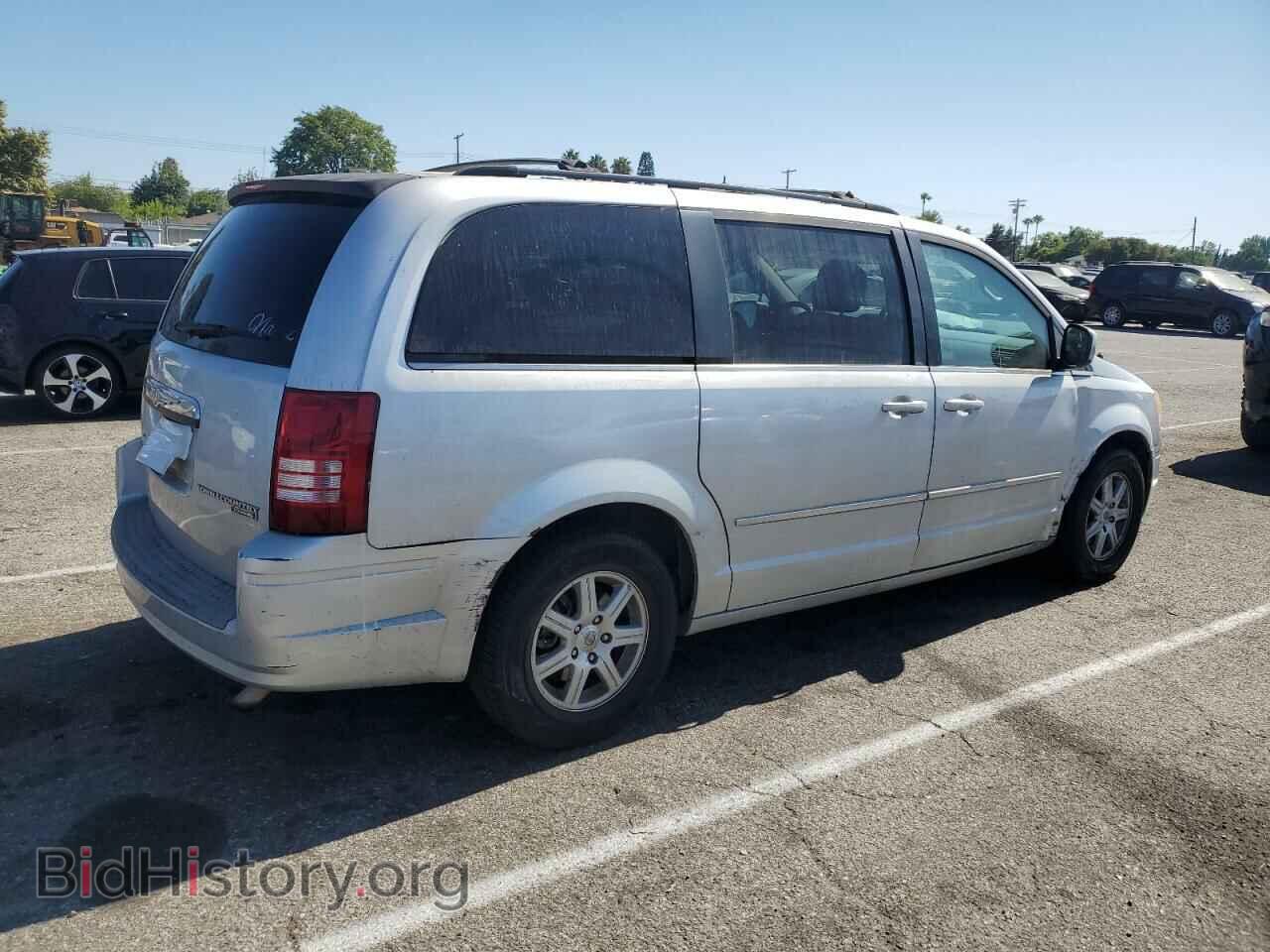 2010 CHRYSLER MINIVAN - VIN: 2A4RR5D16AR270493 - Фото 3