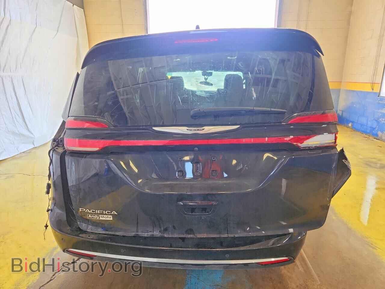 2025 Chrysler PACIFICA (VIN 2C4RC1BG2SR526797) — photo 6 of 13