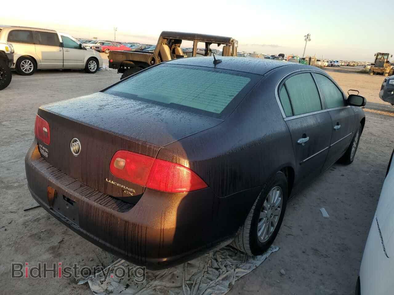 2008 BUICK LUCERNE - VIN: 1G4HP57258U208376 - Photo 4