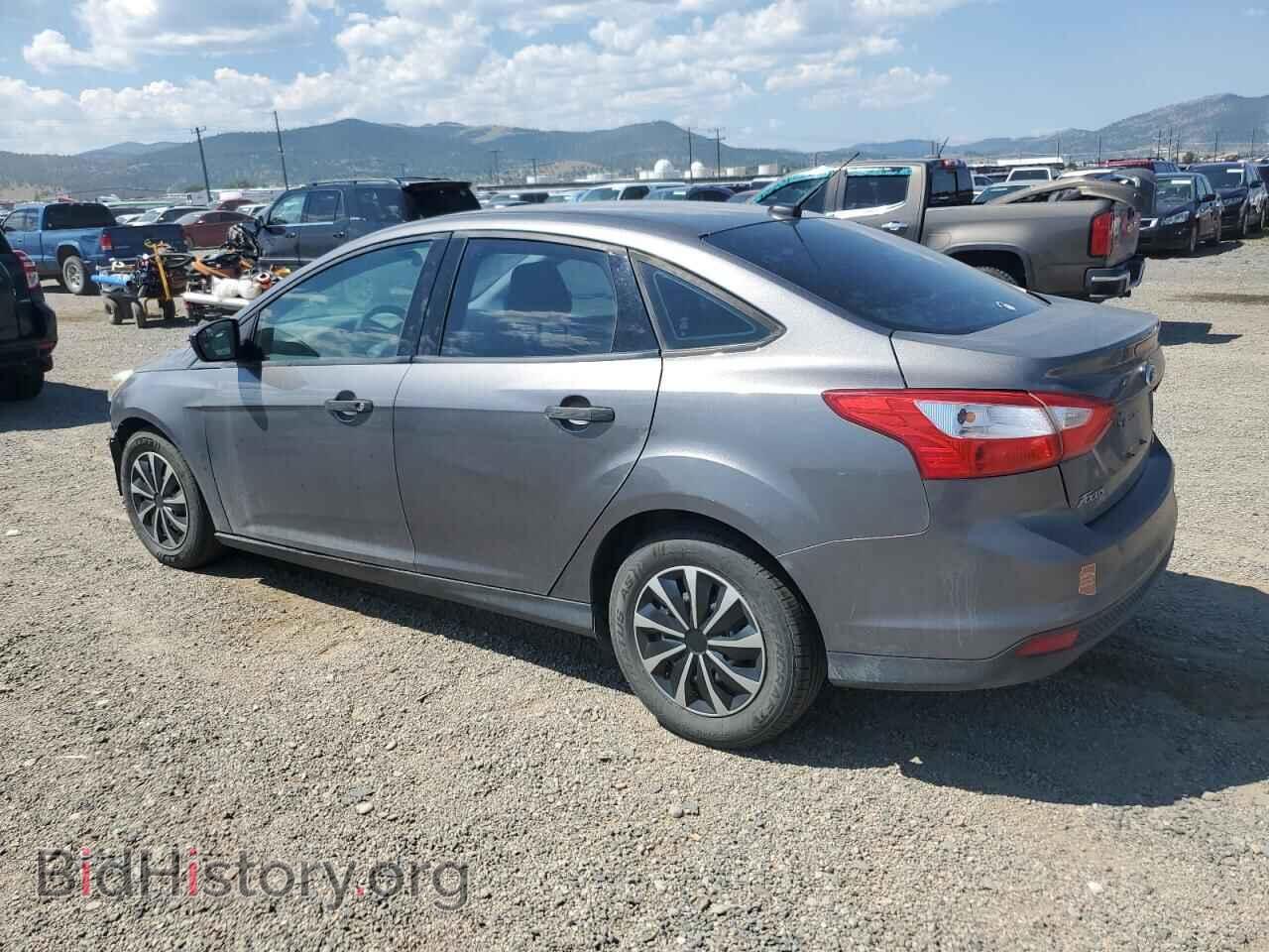2013 FORD FOCUS - VIN: 1FADP3E24DL240767 - Фото 2