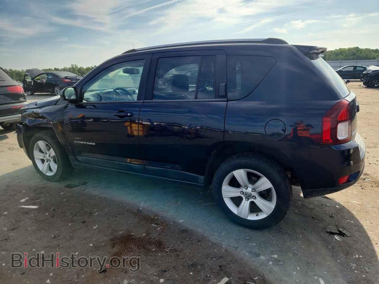 2011 JEEP COMPASS - VIN: 1J4NF1FB4BD226390 - Photo 2
