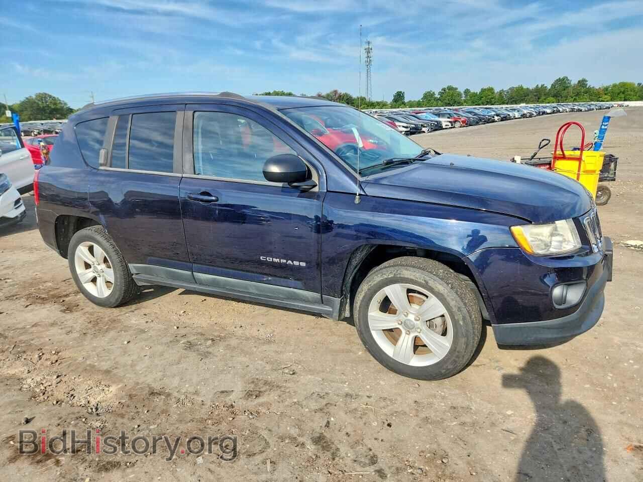 2011 JEEP COMPASS - VIN: 1J4NF1FB4BD226390 - Photo 4