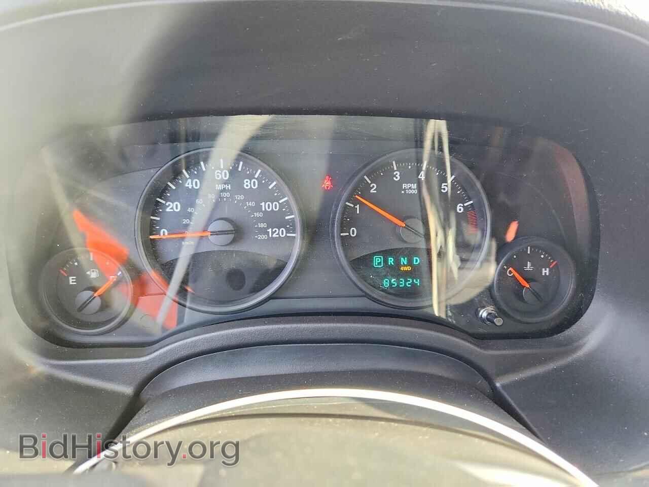 2011 JEEP COMPASS - VIN: 1J4NF1FB4BD226390 - Photo 9