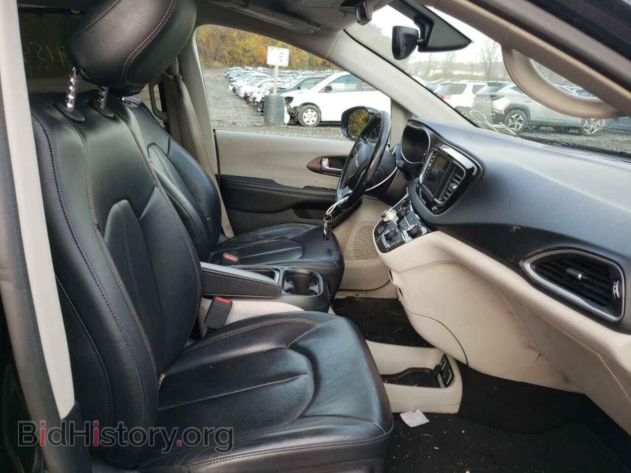 2019 CHRYSLER PACIFICA - VIN: 2C4RC1BG8KR666627 - Фото 5
