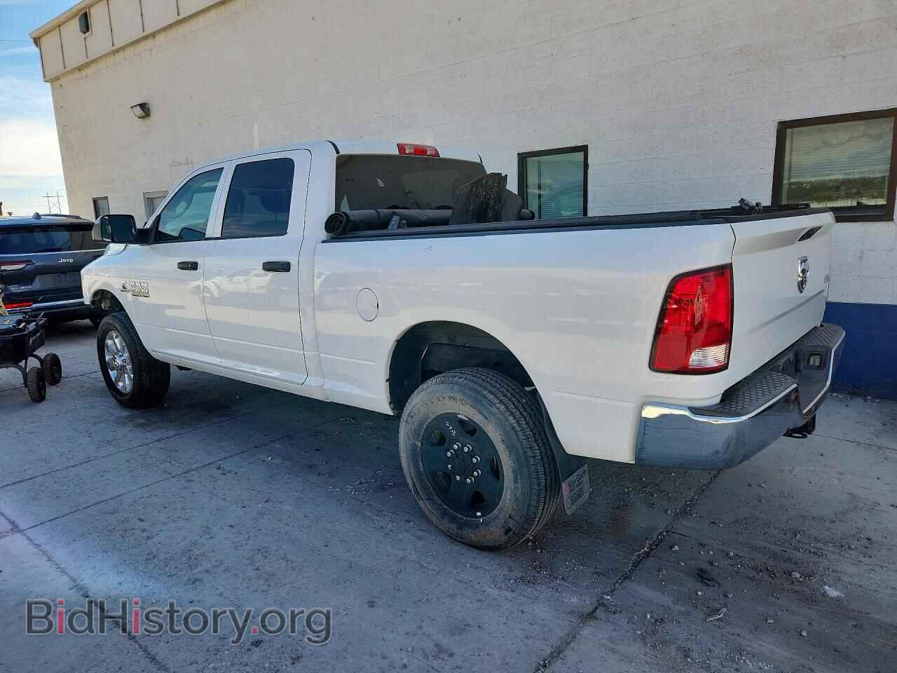 2018 RAM 2500 - VIN: 3C6UR5CL7JG257445 - Photo 2