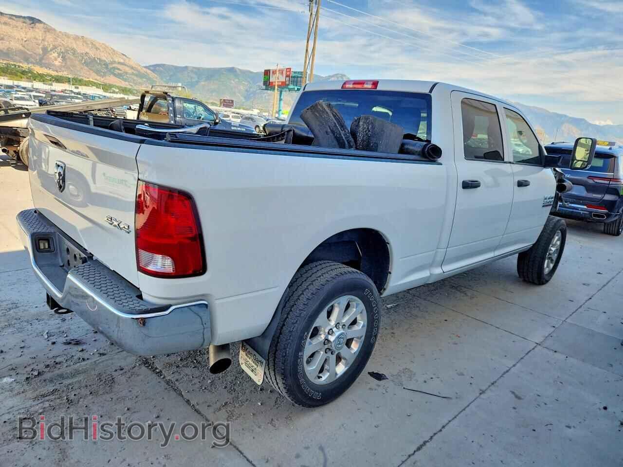 2018 RAM 2500 - VIN: 3C6UR5CL7JG257445 - Photo 3