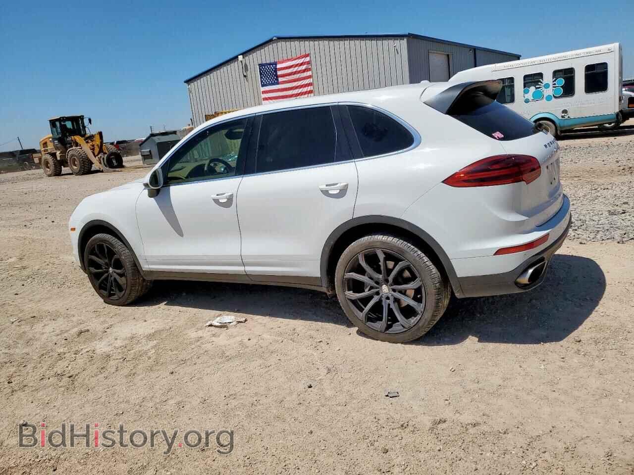 2016 PORSCHE CAYENNE - VIN: WP1AA2A27GLA01036 - Фото 2