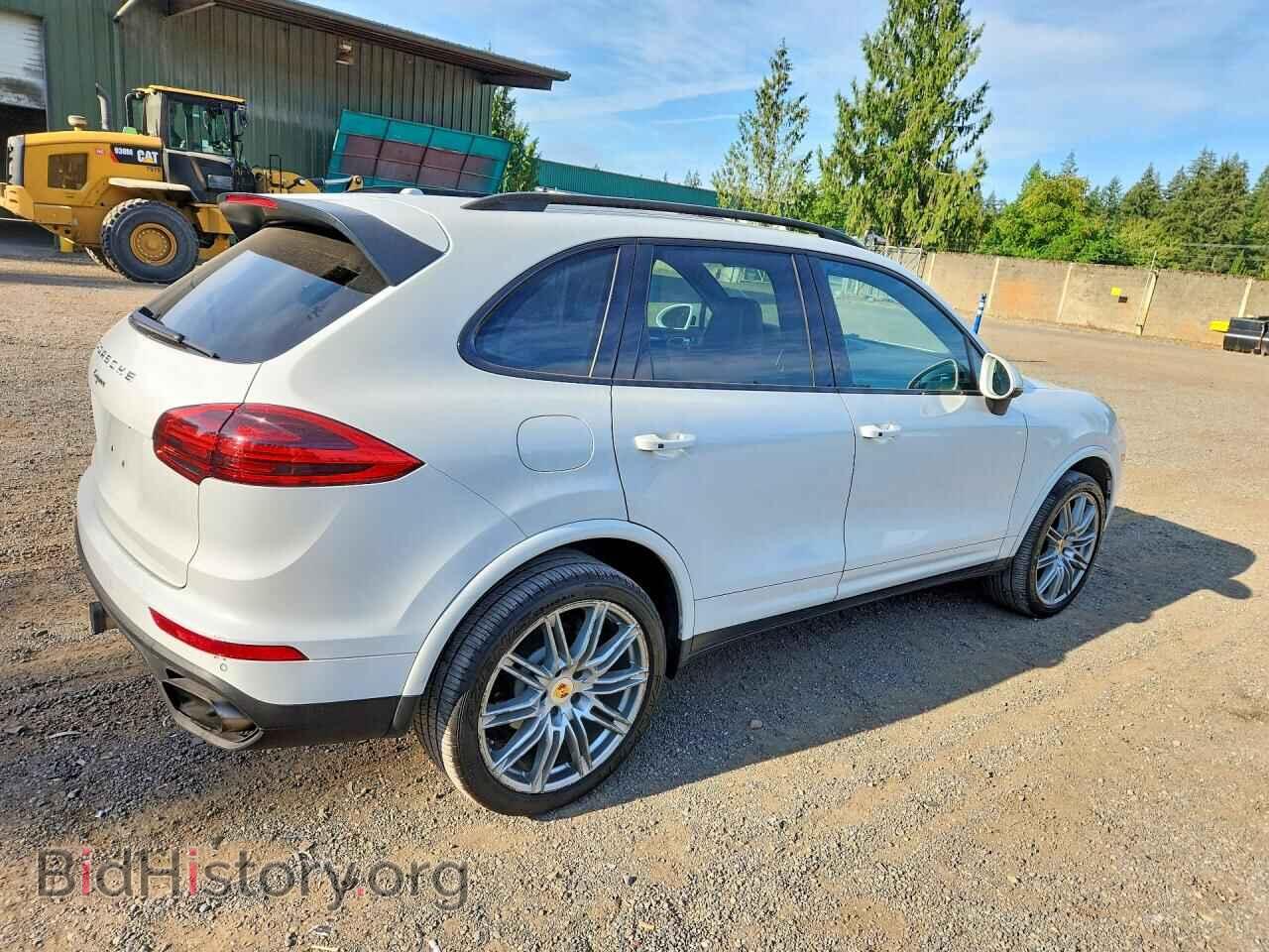 2017 PORSCHE CAYENNE - VIN: WP1AA2A24HKA89003 - Photo 3