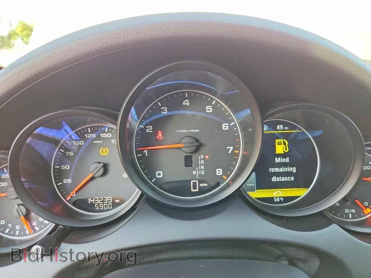 2017 PORSCHE CAYENNE - VIN: WP1AA2A24HKA89003 - Photo 9