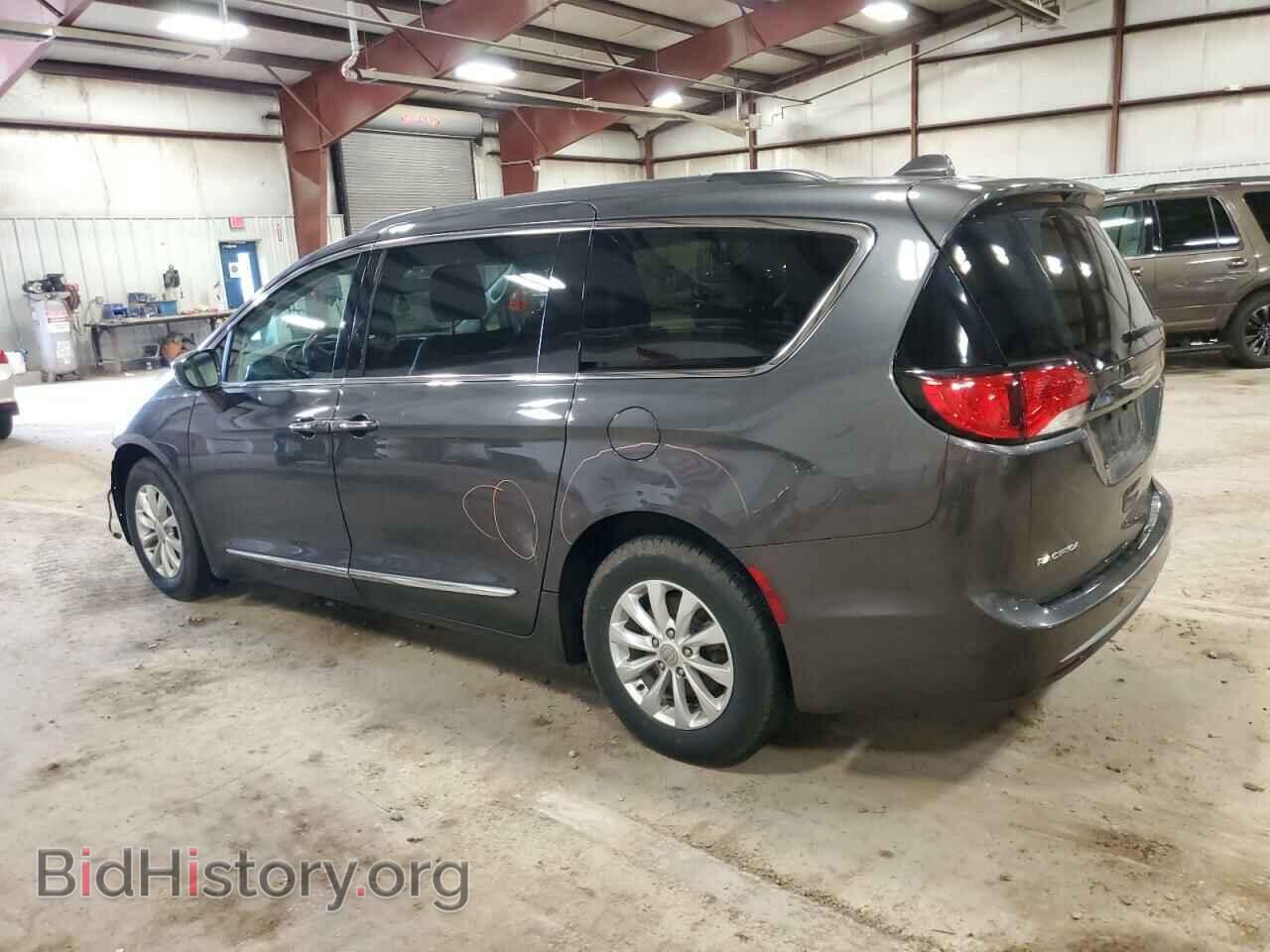 2017 CHRYSLER PACIFICA - VIN: 2C4RC1BG8HR503842 - Фото 2