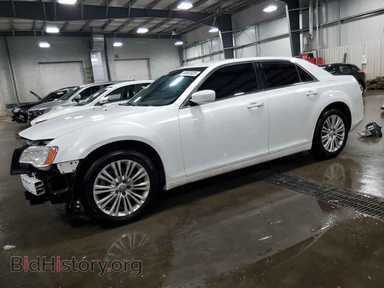Фотография 2C3CCARG2EH321345 - CHRYSLER 300 2014