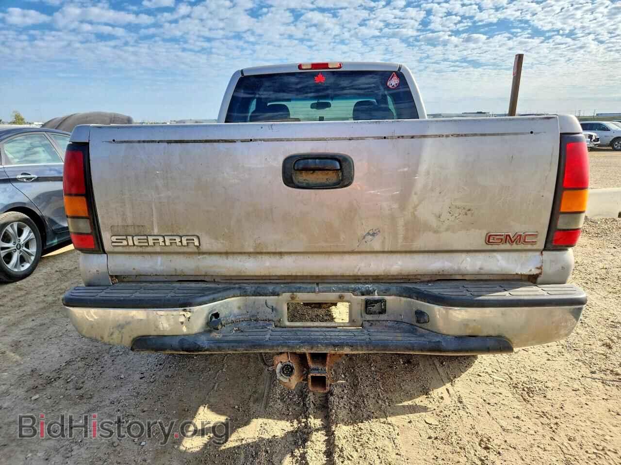 2006 GMC SIERRA - VIN: 2GTEK19B561267111 - Photo 6